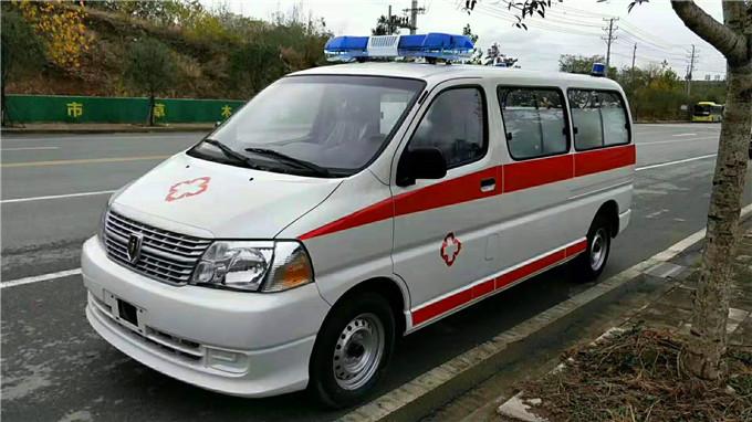 新田县丰田海狮救护车